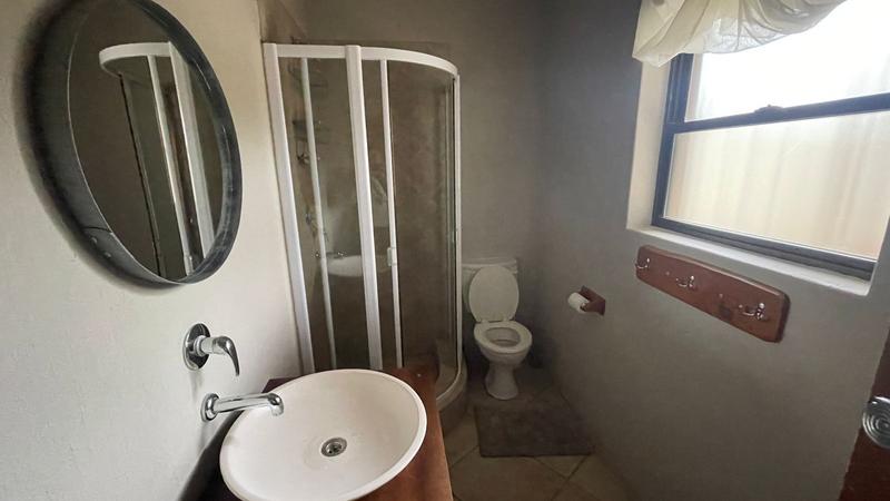 To Let 1 Bedroom Property for Rent in Sanctuary Western Cape